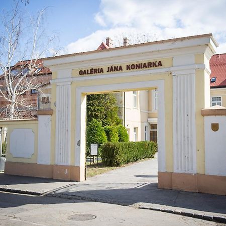 Milde'S Apartment Near The City Center - Hospodarska Street Trnava Exterior photo