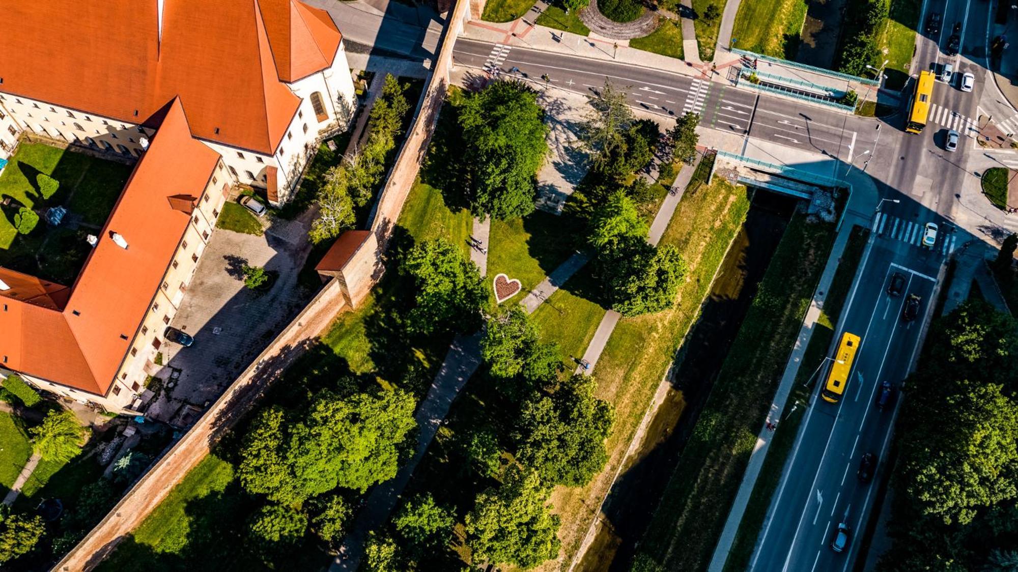 Milde'S Apartment Near The City Center - Hospodarska Street Trnava Exterior photo