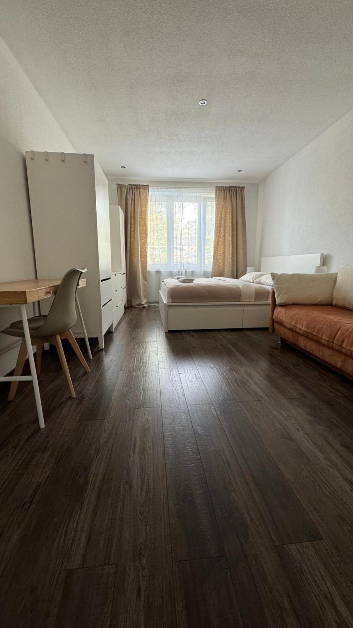 Milde'S Apartment Near The City Center - Hospodarska Street Trnava Exterior photo