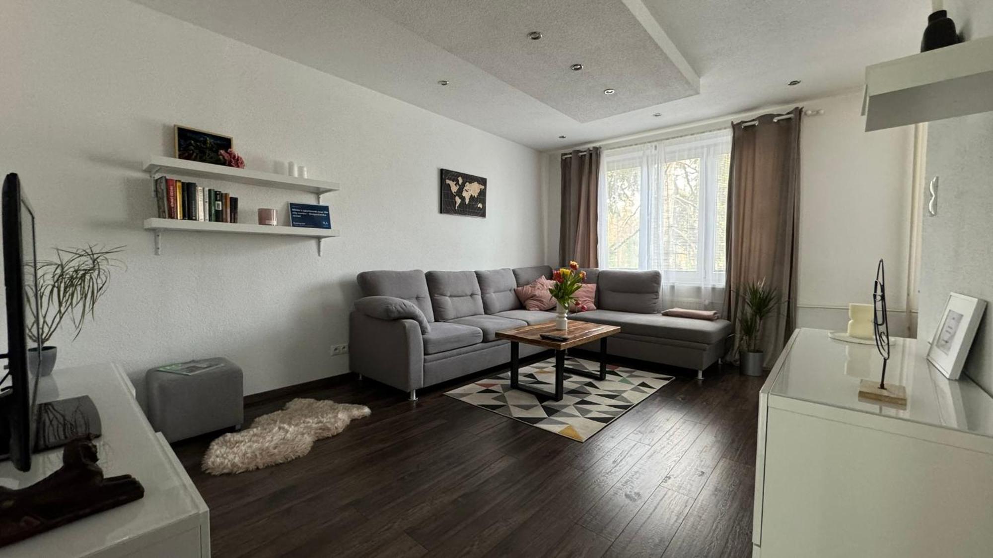 Milde'S Apartment Near The City Center - Hospodarska Street Trnava Exterior photo